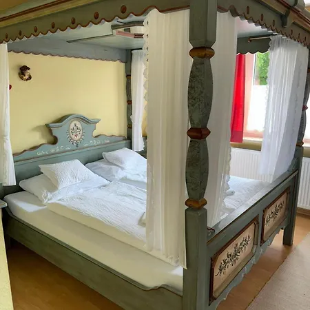 Отель Bayerischer Hof Rehlings