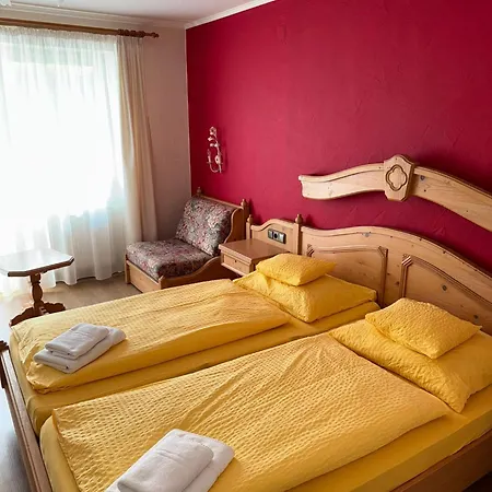 Bayerischer Hof Rehlings 3*