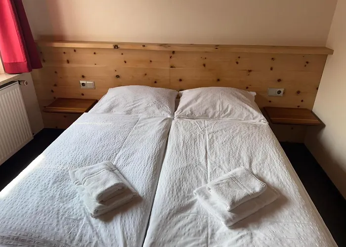 Bayerischer Hof Rehlings Hotel Weissensberg