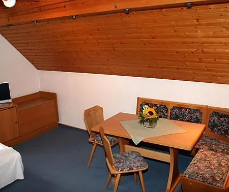 Hotel Bayerischer Hof Rehlings 3*